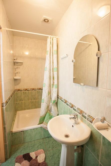 Gracia Hotel Berehove  Ngoại thất bức ảnh