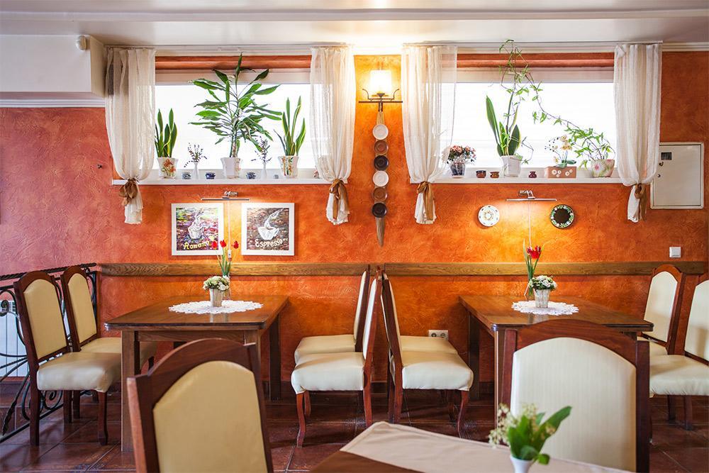 Gracia Hotel Berehove  Ngoại thất bức ảnh